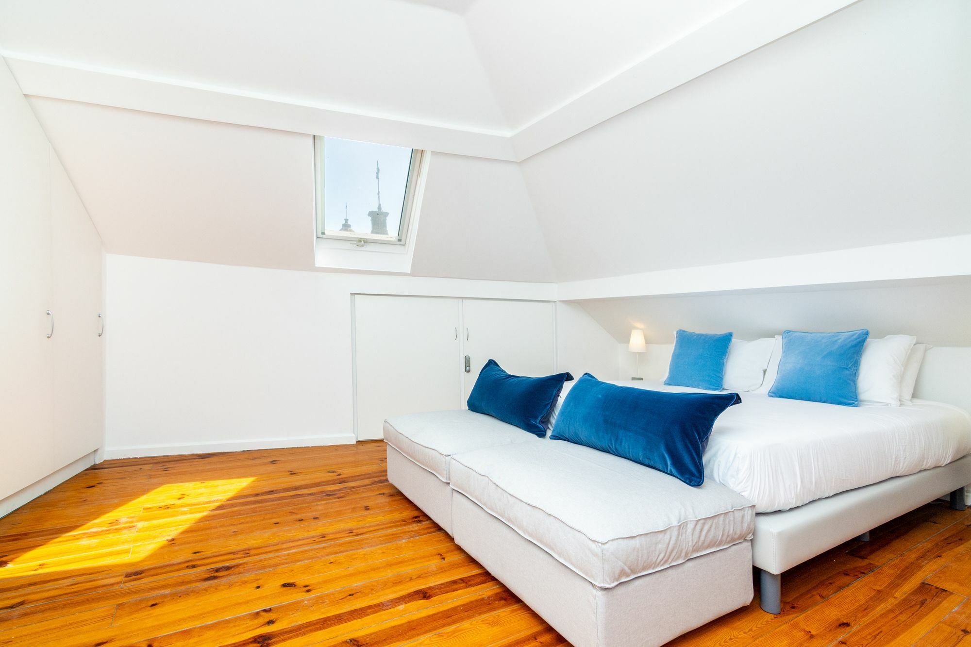 Downtown Luxury Family Apartment *